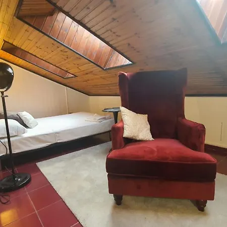 Mercanti Attic Version ميلان