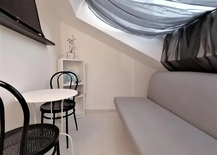 شقة Mercanti Attic Version *