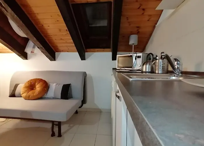 Mercanti Attic Version * ميلان
