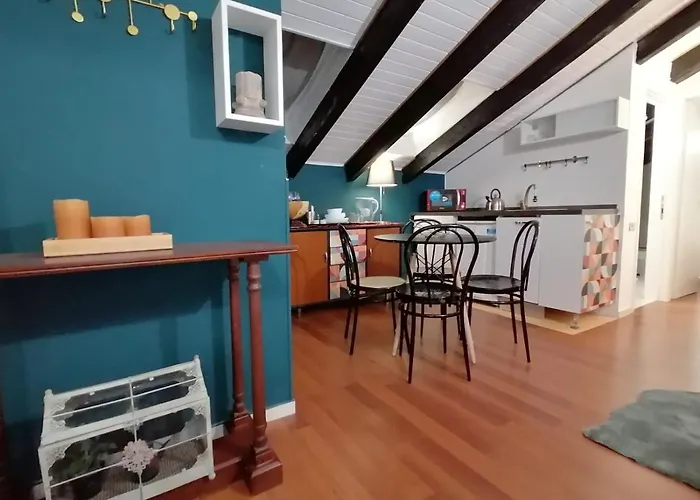 شقة Mercanti Attic Version