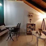 Mercanti Attic Version * Milán