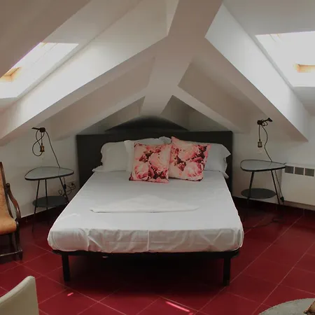 Mercanti Attic Version Apartamento Milán