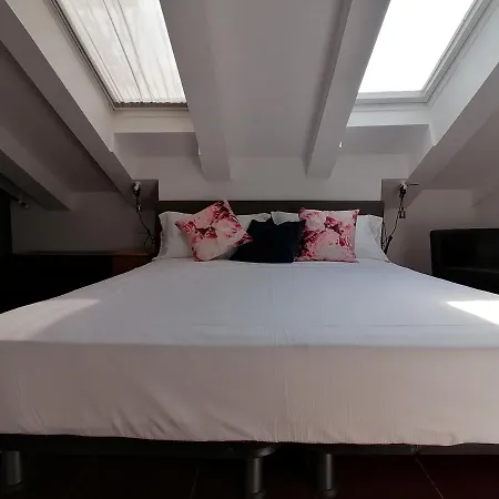 Mercanti Attic Version *